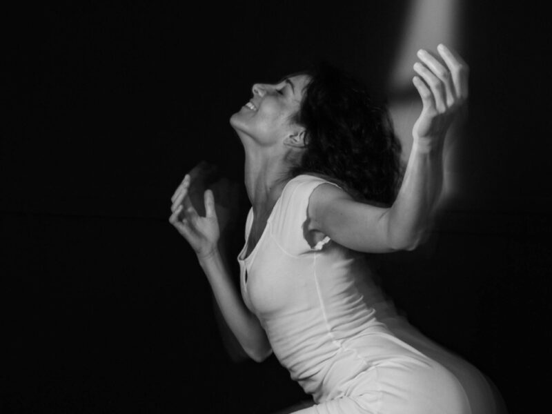 Noelia Ruiz danza 5 ritmos- movimiento - haiki